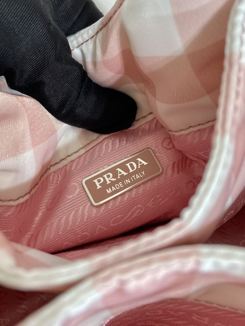 Pra*a tote bags